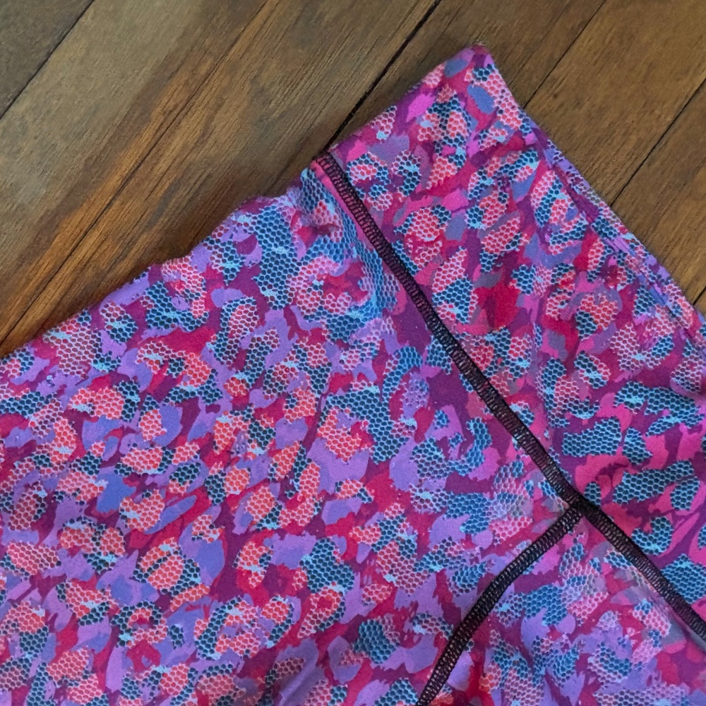 Teeki Multicolor Patterned Leggings - Picture 6 of 6